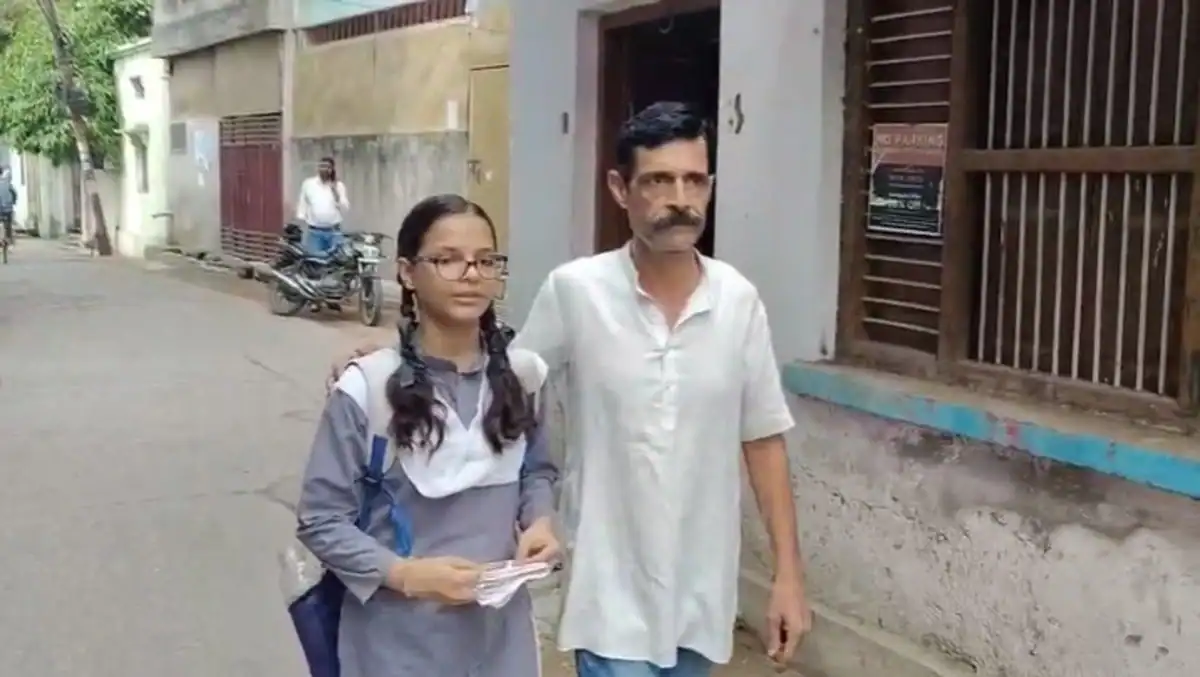 पंखुड़ी त्रिपाठी